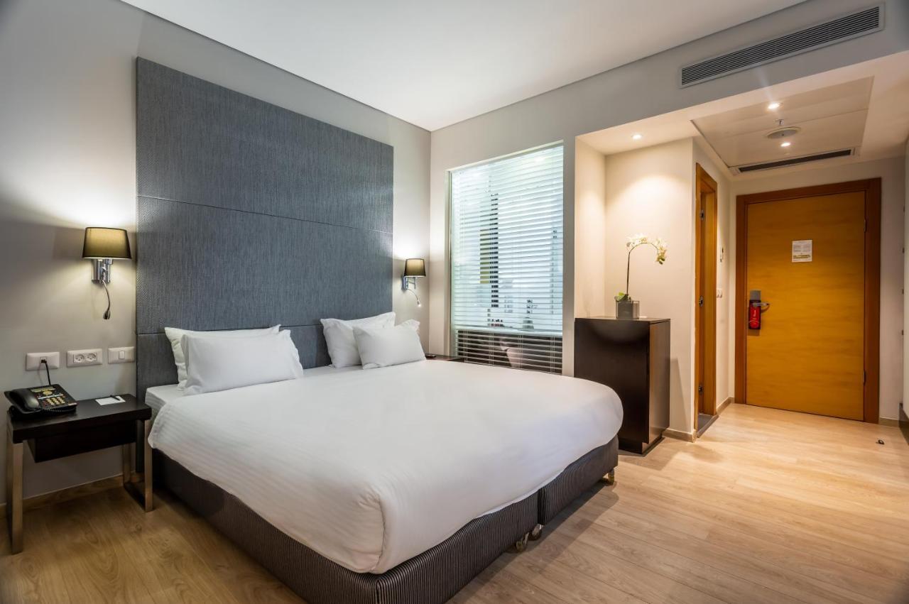 Benjamin Business Hotel Herzelia Eksteriør bilde